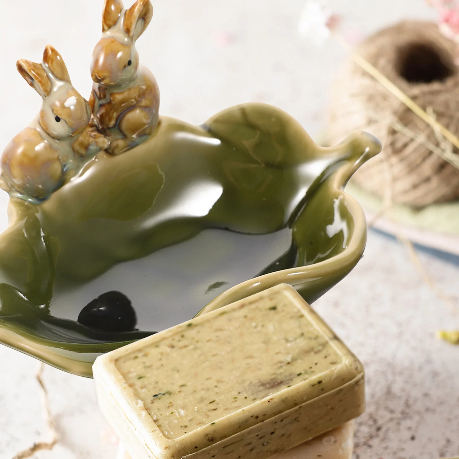 Ceramic Rabbit Design Soap Tray Holder for Bathroom Sink Soap Storage Rack Home Utility Accessory Self-Soap Dish
Ceramic Rabbit Design Soap Tray Holder for Bathroom Sink Soap Storage Rack Home Utility Accessory Self-Soap Dish