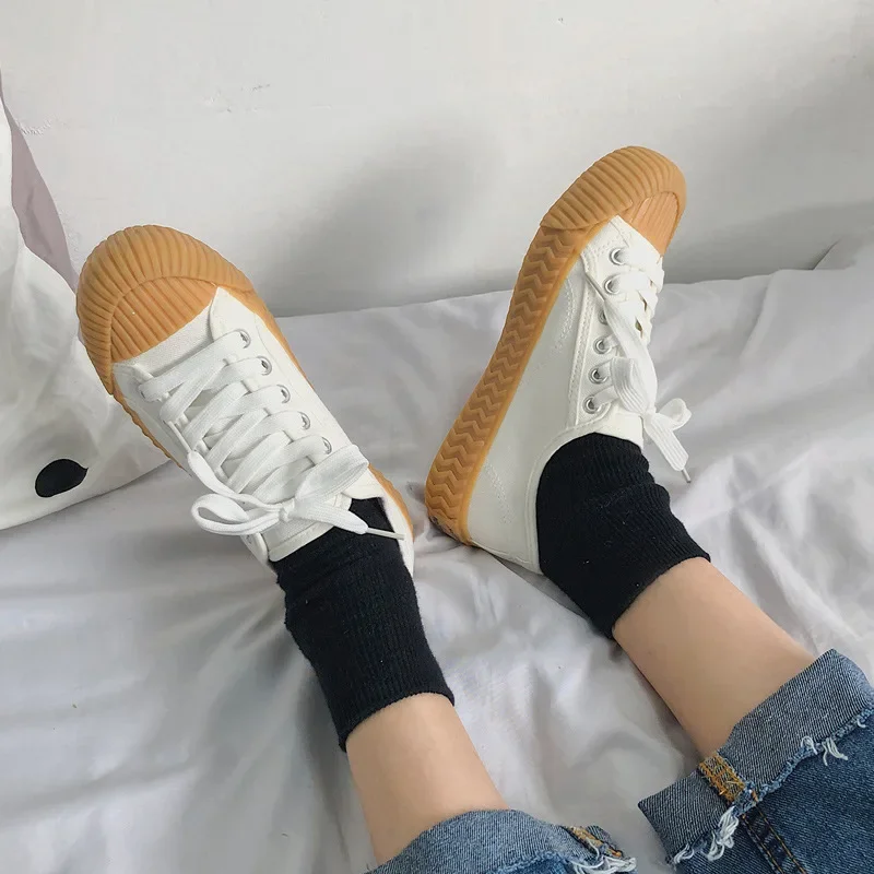 Luxury Canvas Shoes Woman Fashion Sneakers Low Cut Lace-up Zapatos De Mujer High Quality Casual Flats Shoes Woman 2024 NEW
Luxury Canvas Shoes Woman Fashion Sneakers Low Cut Lace-up Zapatos De Mujer High Quality Casual Flats Shoes Woman 2024 NEW