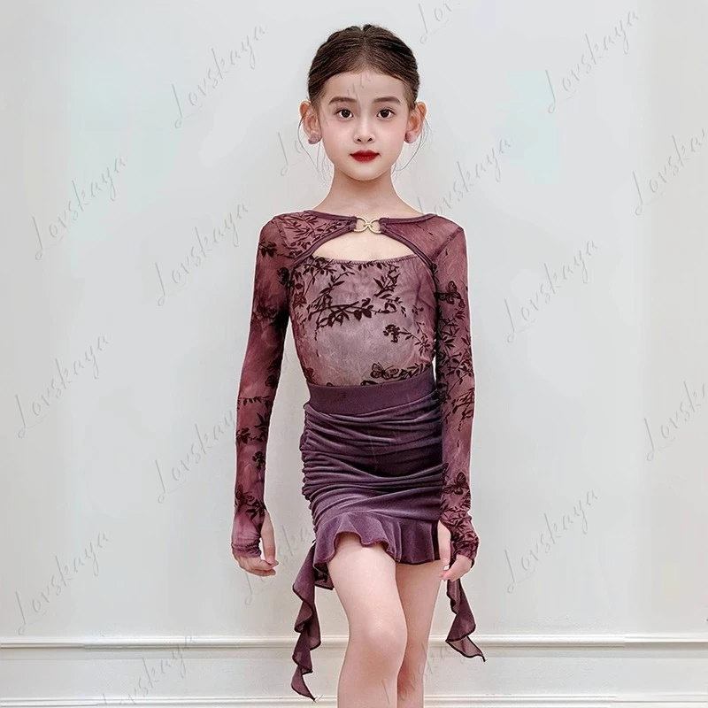 Autumn and Winter New Children's Latin Dance Costumes for Girls - Girls' Practice Outfits with Long Sleeves for Performances
Autumn and Winter New Children's Latin Dance Costumes for Girls - Girls' Practice Outfits with Long Sleeves for Performances