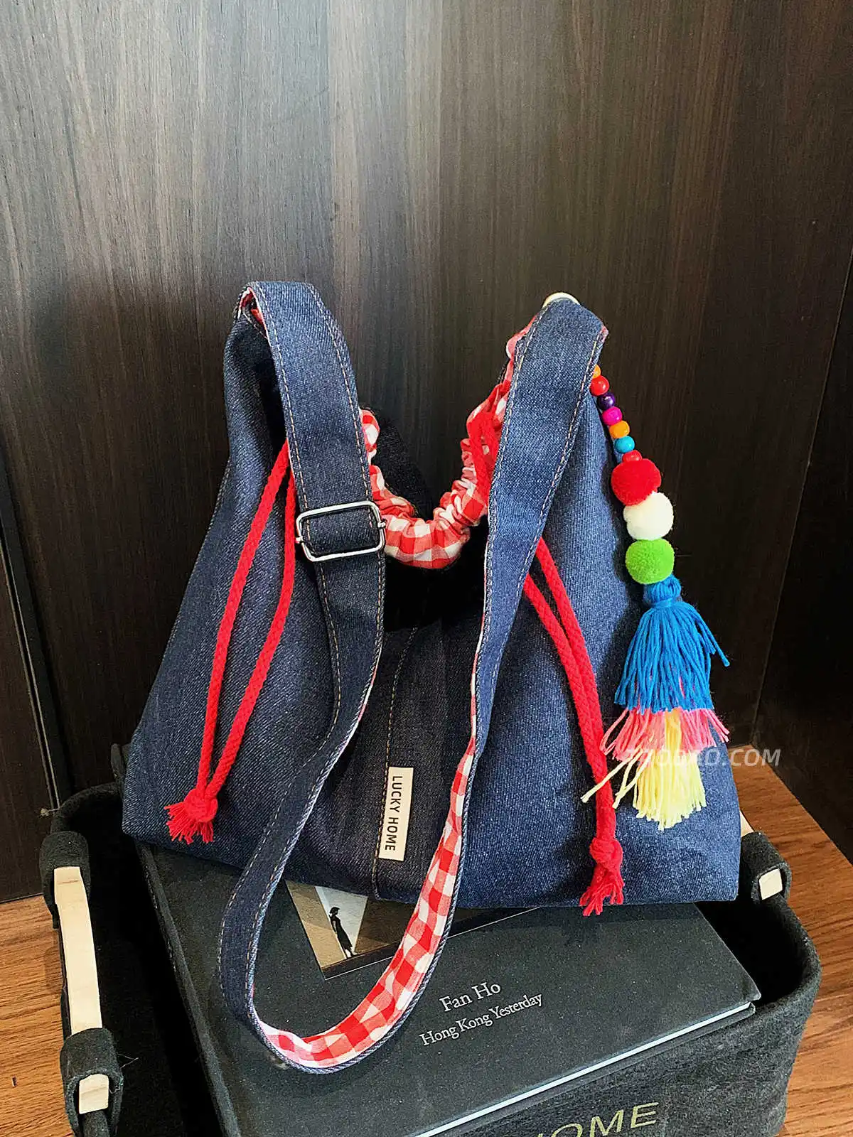 Fashion Niche Denim Tote Bags Women New Large Capacity Versatile Student One Shoulder Bag Simple Casual Drawstring Crossbody Bag
Fashion Niche Denim Tote Bags Women New Large Capacity Versatile Student One Shoulder Bag Simple Casual Drawstring Crossbody Bag