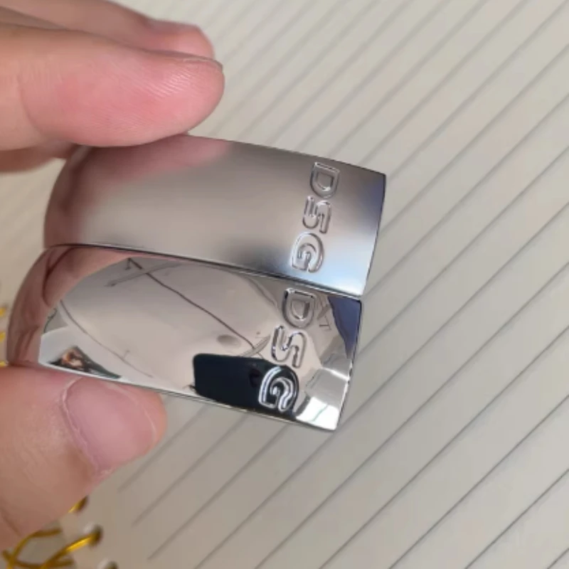 For VW Gearshift Cover Sagitar Magotan CC Golf 7 Jetta Handball Gear Shift Knob Gear Lever Modification DSG 8 
For VW Gearshift Cover Sagitar Magotan CC Golf 7 Jetta Handball Gear Shift Knob Gear Lever Modification DSG 8