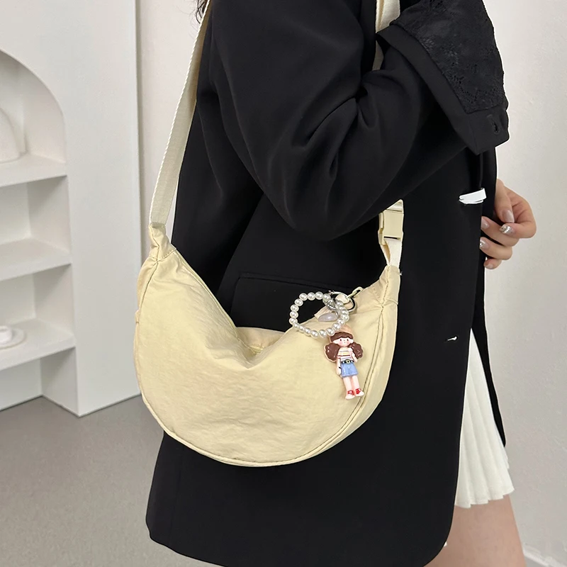 Nylon Crescent Crossbody Bag, Adjustable Strap Casual Shoulder Purse
Nylon Crescent Crossbody Bag, Adjustable Strap Casual Shoulder Purse
