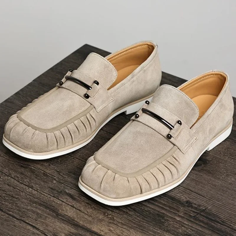 New Top-layer Cowhide Suede Leather Loafers Men Square-toe Wrinkle Buckle Shoes Men Dress Shoes Business Casual Leather Shoes
New Top-layer Cowhide Suede Leather Loafers Men Square-toe Wrinkle Buckle Shoes Men Dress Shoes Business Casual Leather Shoes