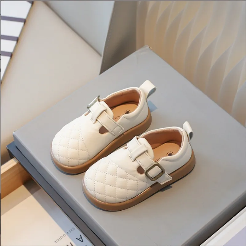 Black Children's leather shoes 2025 Spring Autumn new soft soled baby single shoes girls' princess shoes soft soled bean shoes
Black Children's leather shoes 2025 Spring Autumn new soft soled baby single shoes girls' princess shoes soft soled bean shoes