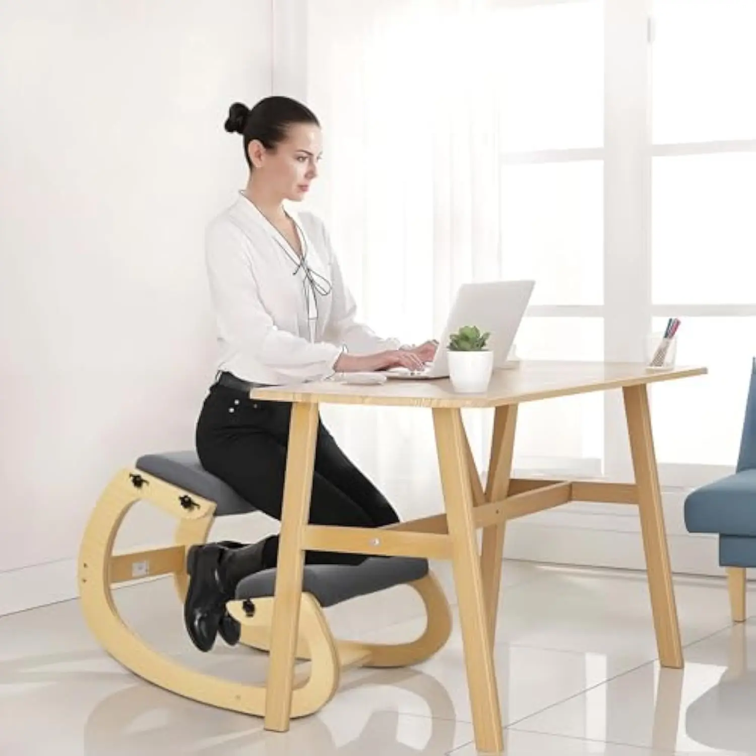 Office Kneeling Chair, Sitting Ergonomic Posture Chair, Adjustable Height Thickened Wood Upright Posture Chair with with Soft P
Office Kneeling Chair, Sitting Ergonomic Posture Chair, Adjustable Height Thickened Wood Upright Posture Chair with with Soft P
