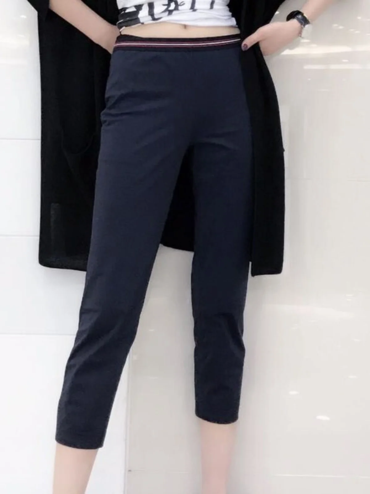 Эластичные женские брюки для йоги, весенне-летние, новые, укороченные, спортивные, с маской для лица, длиной 7/8
Эластичные женские брюки для йоги, весенне-летние, новые, укороченные, спортивные, с маской для лица, длиной 7/8