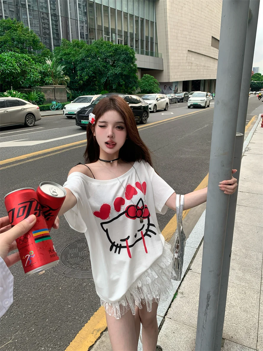 Cartoon Cat Print Slanted Shoulder Short-sleeved T-shirt Women's Summer Korean Sweet Design Sense Loose
Cartoon Cat Print Slanted Shoulder Short-sleeved T-shirt Women's Summer Korean Sweet Design Sense Loose