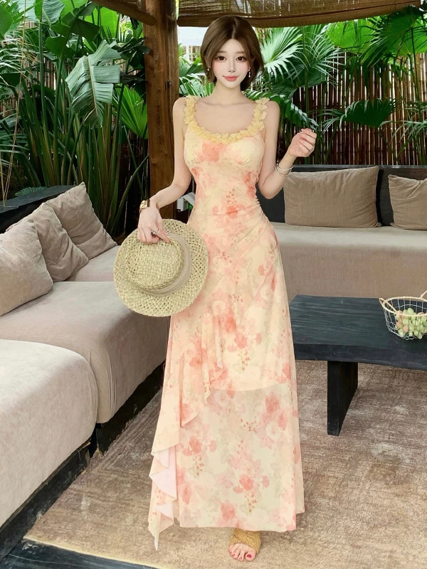 Summer New Gentle Floral Print Strap Dress Women's Lace Splicing Bell Sleeve Long Skirt Slimming Waist Design French Style A-...
Summer New Gentle Floral Print Strap Dress Women's Lace Splicing Bell Sleeve Long Skirt Slimming Waist Design French Style A-...