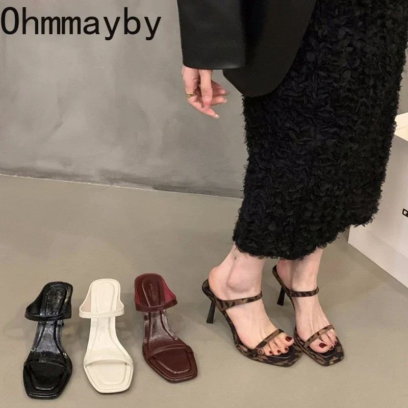 Designer Summers Open Toe Women Slippers Fashion Elegant Open Toe High Heel Slides Shoes Ladies Outdoor Beach Vacation Sandalias
Designer Summers Open Toe Women Slippers Fashion Elegant Open Toe High Heel Slides Shoes Ladies Outdoor Beach Vacation Sandalias