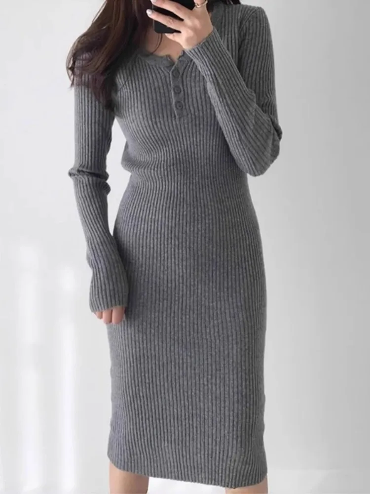Retro Pit Striped Dress For Women Autumn And Winter Slim Fit Open Button Small V-Neck Knee High Mid Length Skirt
Retro Pit Striped Dress For Women Autumn And Winter Slim Fit Open Button Small V-Neck Knee High Mid Length Skirt