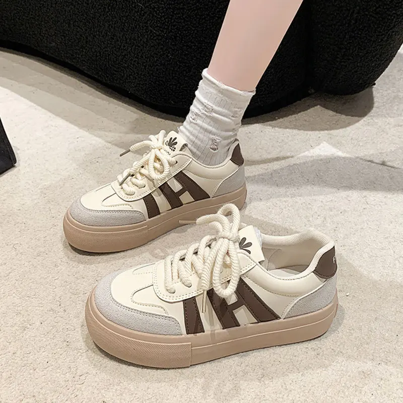 Casual Canvas Shoes Unisex Low Top Rubber Sole round Toe Thick Bottom Dequn Style Spring Autumn Seasonal White Sneakers
Casual Canvas Shoes Unisex Low Top Rubber Sole round Toe Thick Bottom Dequn Style Spring Autumn Seasonal White Sneakers