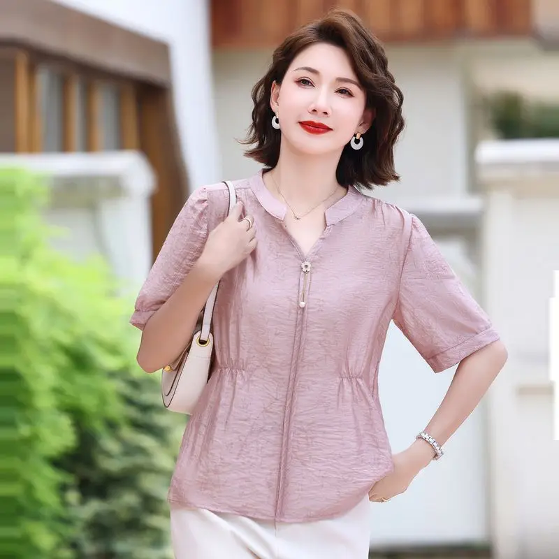 Elegant Mid-Age Women's Chiffon Blouse Sleeveless Solid Color Mom's Wear Summer Lightweight Belly-Covering Shirt
Elegant Mid-Age Women's Chiffon Blouse Sleeveless Solid Color Mom's Wear Summer Lightweight Belly-Covering Shirt