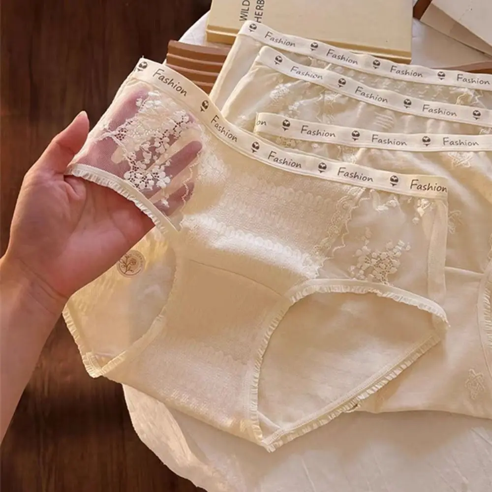 Breathable Sweet Cotton Panties Stripe Stars Mesh Flower Briefs Lengthen Crotch Mid Waist Underwear for Women Female
Breathable Sweet Cotton Panties Stripe Stars Mesh Flower Briefs Lengthen Crotch Mid Waist Underwear for Women Female