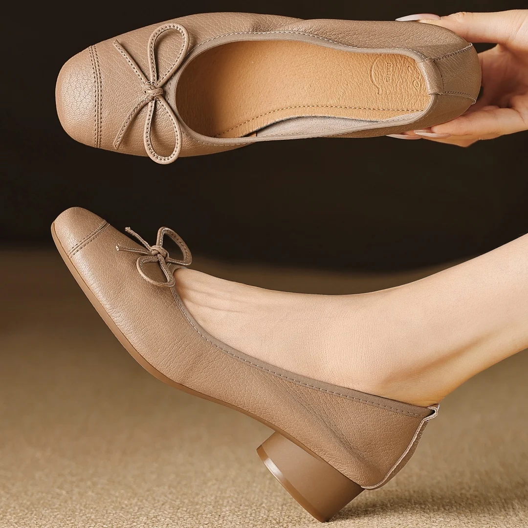 Женские слипоны на плоской подошве из овчины с круглым носком и милым бантом, высококачественная мягкая удобная повседневная женская повседневная обувь на низком каблуке толщиной 3 см
Женские слипоны на плоской подошве из овчины с круглым носком и милым бантом, высококачественная мягкая удобная повседневная женская повседневная обувь на низком каблуке толщиной 3 см