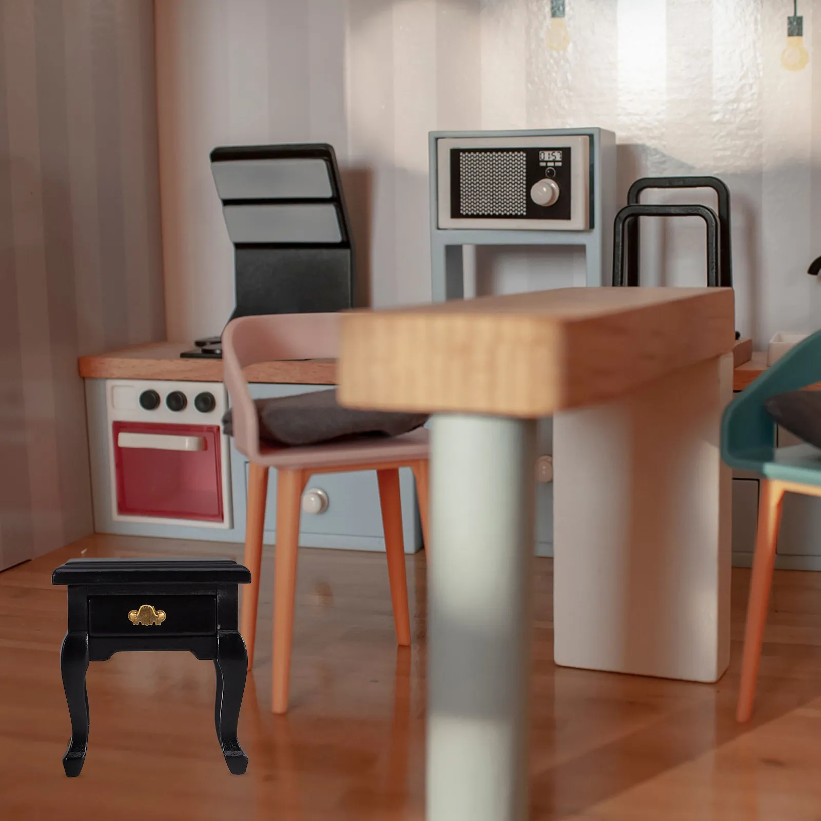 Miniature Wood Bedside Table Mini Nightstand Drawer Cabinet Smooth Polished Surface Mini House Furniture Bedroom Decor
Miniature Wood Bedside Table Mini Nightstand Drawer Cabinet Smooth Polished Surface Mini House Furniture Bedroom Decor