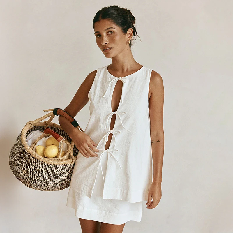 Typhaland Casual Sleeveless Skirt Suit Women's Sexy Hollow Lace Up T shirt A-line Mini Skirts 2026 Summer New Female Fashion Set
Typhaland Casual Sleeveless Skirt Suit Women's Sexy Hollow Lace Up T shirt A-line Mini Skirts 2026 Summer New Female Fashion Set