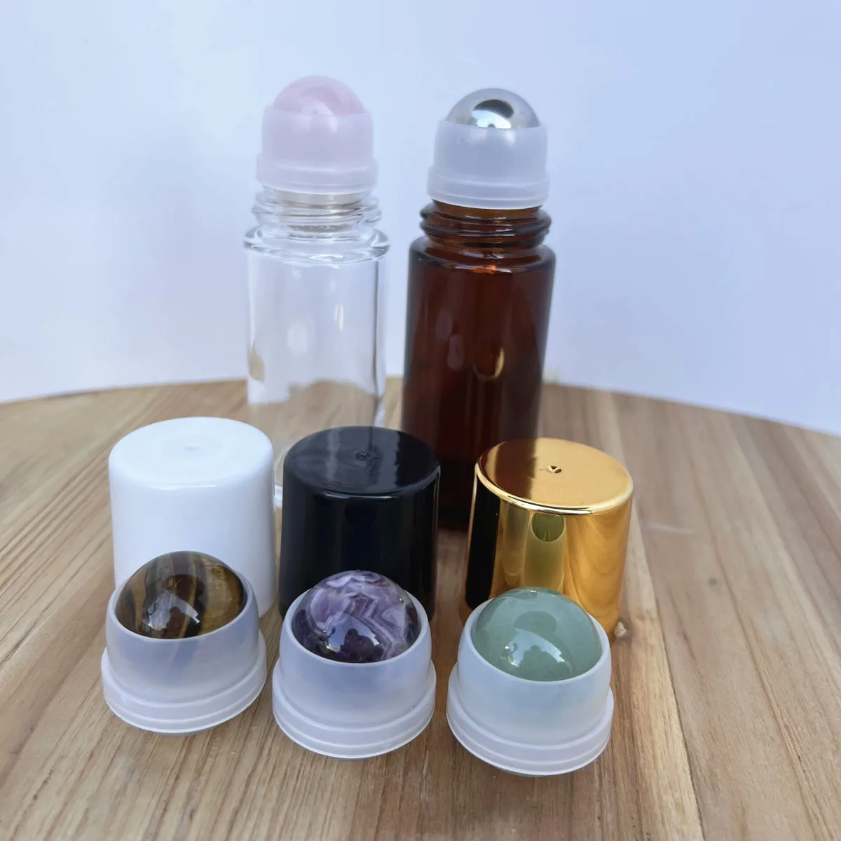 Бутылка-ролик из янтарного/прозрачного/матового стекла, 50 мл, очень большая бутылка-ролик из натурального хрусталя с драгоценными камнями, рулон на парфюмерном масле, бутылка под мышками
Бутылка-ролик из янтарного/прозрачного/матового стекла, 50 мл, очень большая бутылка-ролик из натурального хрусталя с драгоценными камнями, рулон на парфюмерном масле, бутылка под мышками