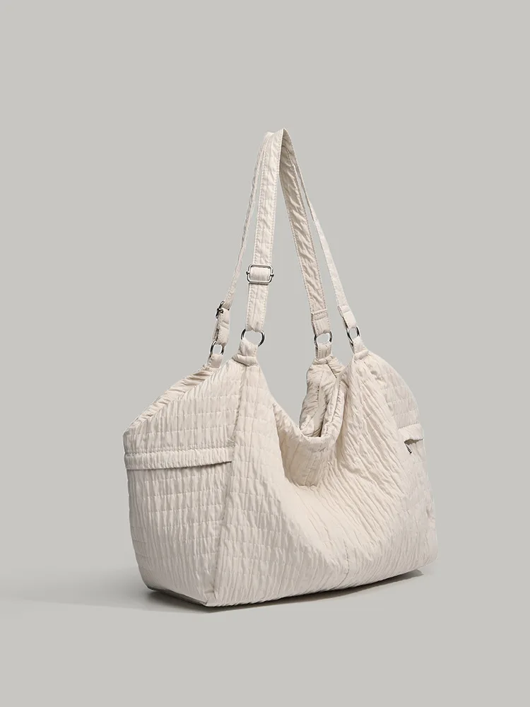 YIFAN Trendy Tote Bag for Women - Korean Lazy Single Shoulder Bag Wrinkles Fabric, Lightweight Commuter Bag Minority
YIFAN Trendy Tote Bag for Women - Korean Lazy Single Shoulder Bag Wrinkles Fabric, Lightweight Commuter Bag Minority