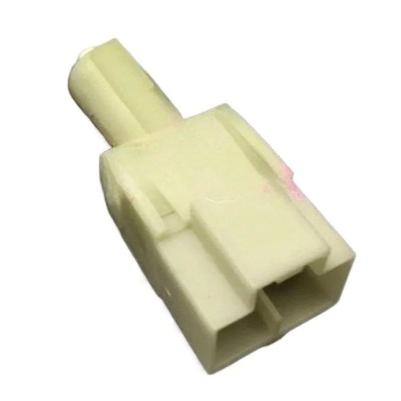 96628565 White Brake Light Switch Braking Pedal Sensor Automobile Part for Chevrolet Captiva 2008 2009 2010
96628565 White Brake Light Switch Braking Pedal Sensor Automobile Part for Chevrolet Captiva 2008 2009 2010