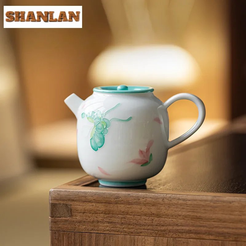 145ml Hand-painted Butterfly Teapot Luxury Tea Infuser Pot Tea Soaking Kettle With Ball Hole Chinese Tea Set Collection Supplies
145ml Hand-painted Butterfly Teapot Luxury Tea Infuser Pot Tea Soaking Kettle With Ball Hole Chinese Tea Set Collection Supplies