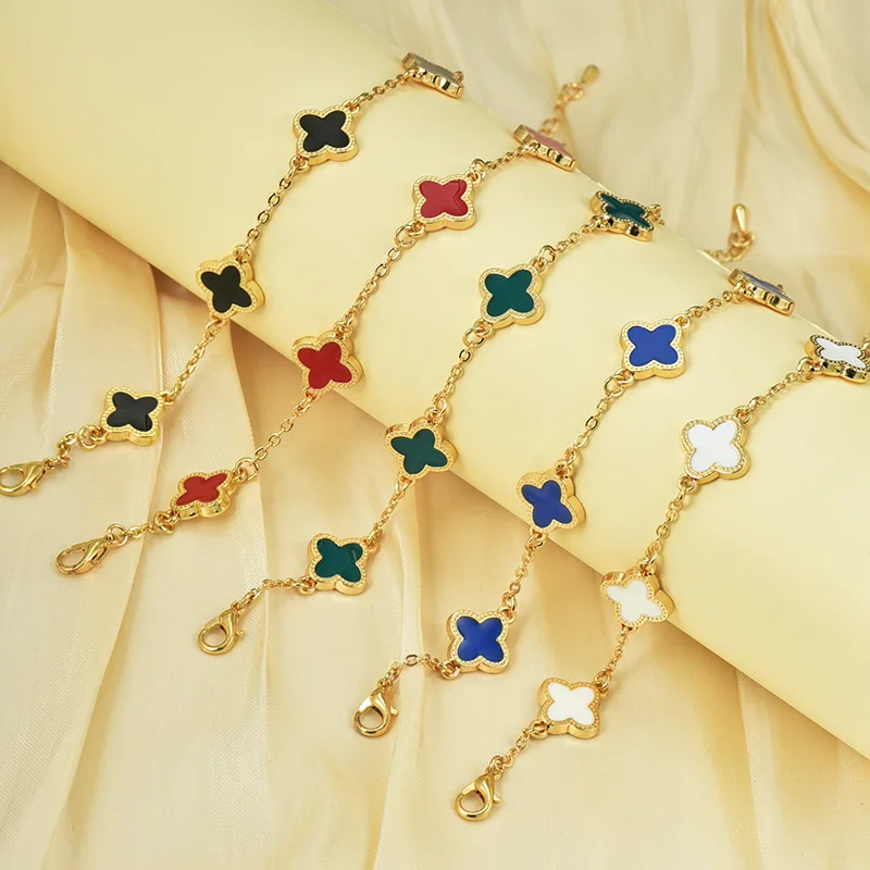 Hot 925 Silver Selling Gold Plated Clover Charm Bracelet Luxury FourLeaf Flower Bracelet Jewelry For Women Gift INS 
Hot 925 Silver Selling Gold Plated Clover Charm Bracelet Luxury FourLeaf Flower Bracelet Jewelry For Women Gift INS
