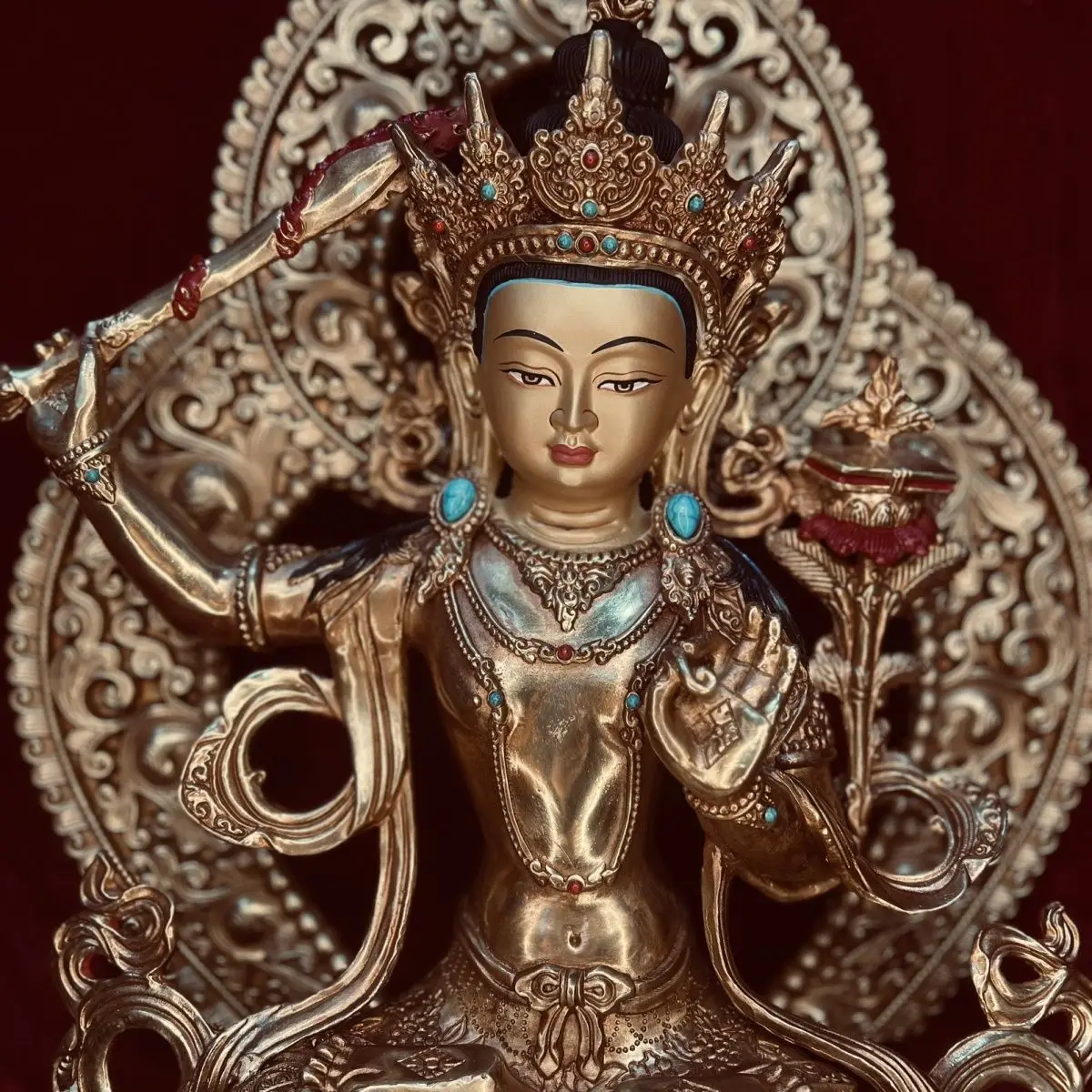 Manjushri вышивка тибетский Будда ручная работа, Будда из чистой меди, может храниться в нижней части
Manjushri вышивка тибетский Будда ручная работа, Будда из чистой меди, может храниться в нижней части