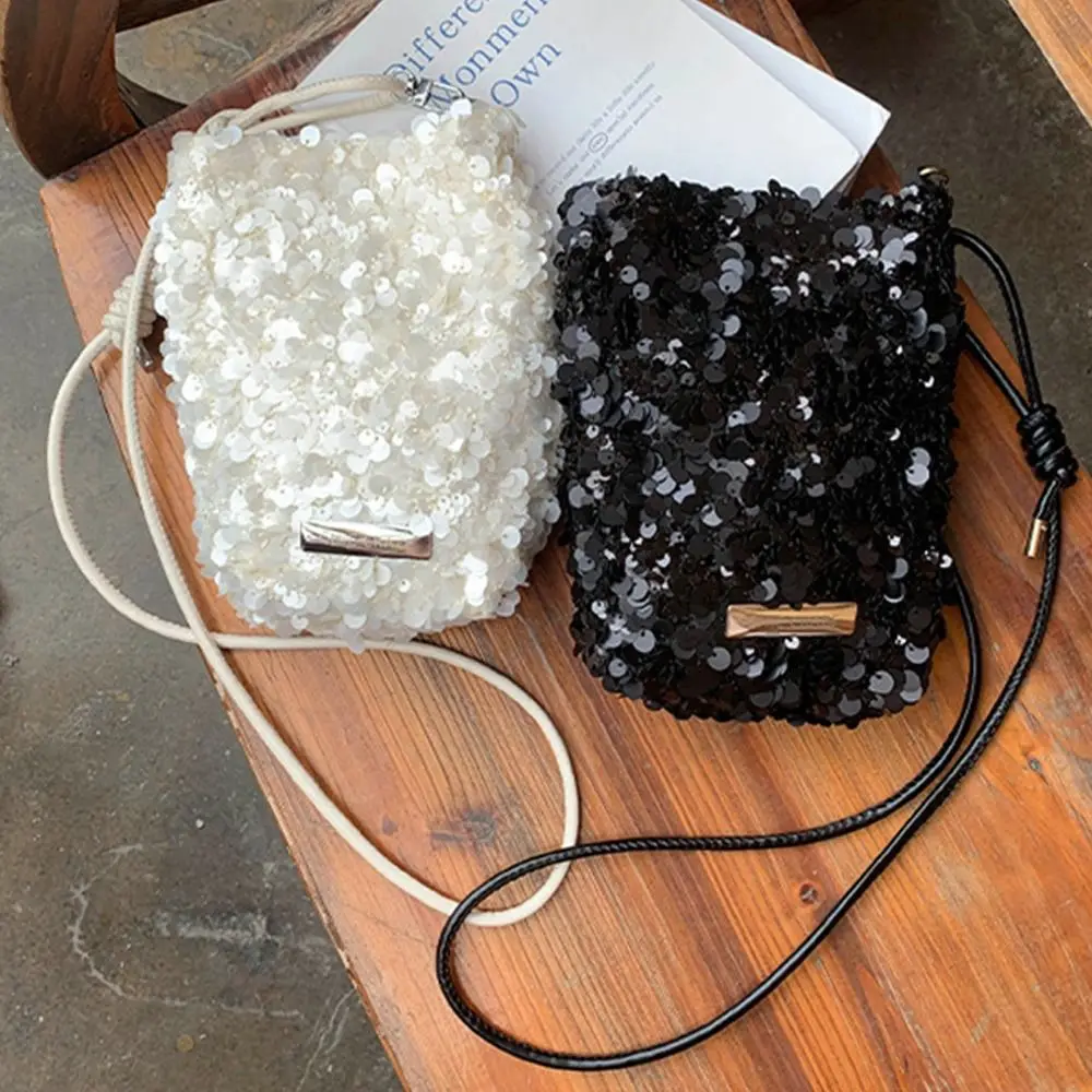 Glamorous Sequins Shoulder Bags Bling Bling Fashion Crossbody Bag Sparkly Purses Party
Glamorous Sequins Shoulder Bags Bling Bling Fashion Crossbody Bag Sparkly Purses Party