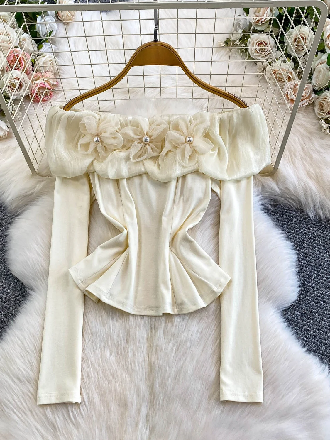 Ele One-oulder Me Splice 3D Flower Design Women's irt Autumn Winter Loose Fit Long Sve Sun Protection Top
Ele One-oulder Me Splice 3D Flower Design Women's irt Autumn Winter Loose Fit Long Sve Sun Protection Top