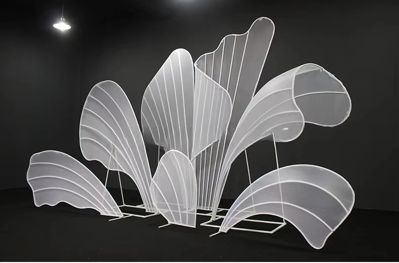 Customized large wedding background wall white petal-shaped iron background wedding decoration
Customized large wedding background wall white petal-shaped iron background wedding decoration
