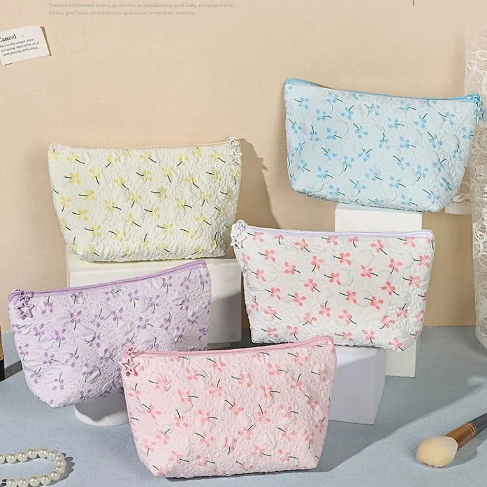 Portable Cloth Makeup Bag Small Floral Large Capacity Cosmetic Bag Wash Bag Travel
Portable Cloth Makeup Bag Small Floral Large Capacity Cosmetic Bag Wash Bag Travel