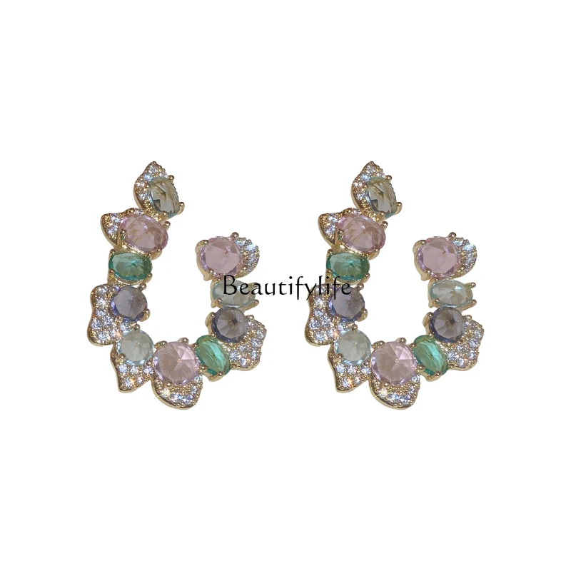 Eye-Catching Large Studs Light Luxury High-Grade Earrings New Special-Interest Design Vintage Earrings
Eye-Catching Large Studs Light Luxury High-Grade Earrings New Special-Interest Design Vintage Earrings