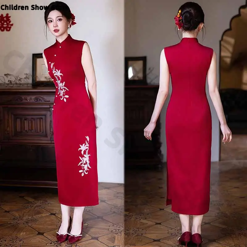Women Red Chinese Style Embroidery Qipao Vintage Improved Sleeveless Cheongsam Mandarin Collar Chinese Dress Elegant Vestidos
Women Red Chinese Style Embroidery Qipao Vintage Improved Sleeveless Cheongsam Mandarin Collar Chinese Dress Elegant Vestidos
