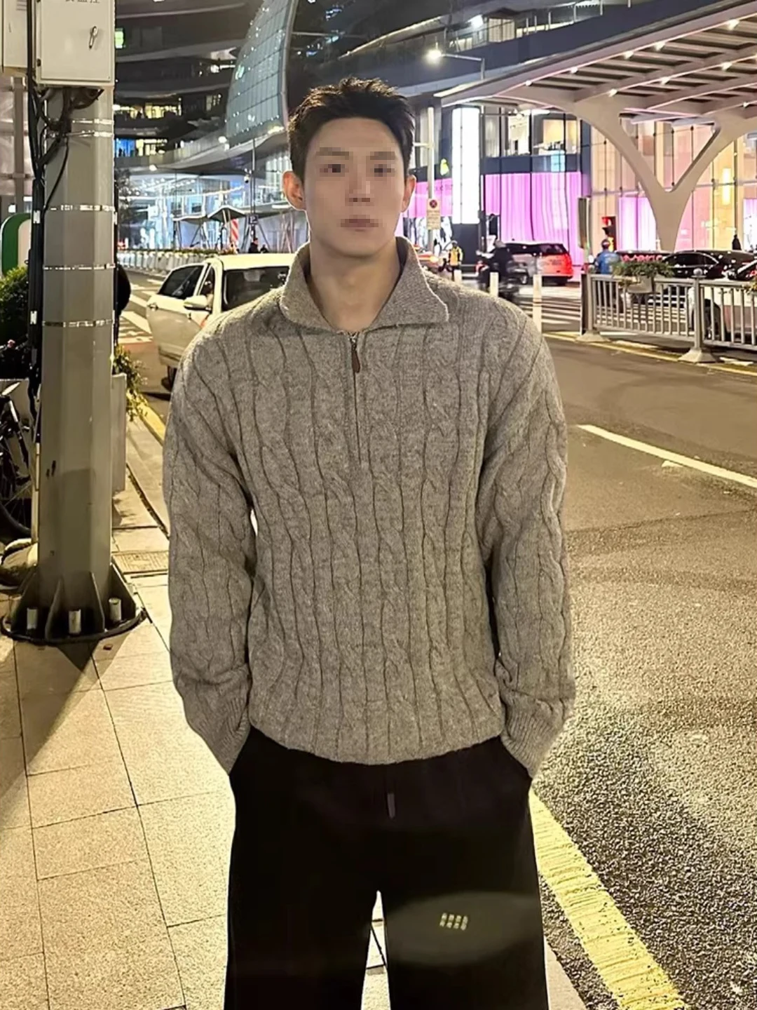 Мужской вязаный свитер с узором «косы» на молнии, свободного кроя, теплый зимний базовый слой, повседневная внутренняя одежда из мягкой ткани
Мужской вязаный свитер с узором «косы» на молнии, свободного кроя, теплый зимний базовый слой, повседневная внутренняя одежда из мягкой ткани