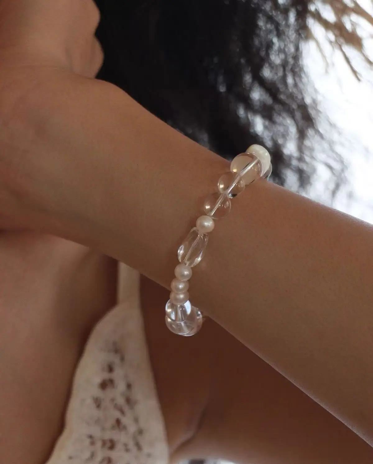 Brass With 18K Gold Natural Crystal Freshwater Pearl Beads Bracelet Women Jewelry Designer T Show Runway Gown INS Japan Korean
Brass With 18K Gold Natural Crystal Freshwater Pearl Beads Bracelet Women Jewelry Designer T Show Runway Gown INS Japan Korean