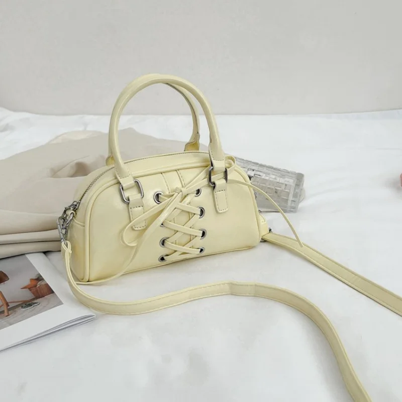 Элегантная кожаная сумка через плечо для женщин, сумка через плечо от известного дизайнера в стиле люксового бренда
Элегантная кожаная сумка через плечо для женщин, сумка через плечо от известного дизайнера в стиле люксового бренда