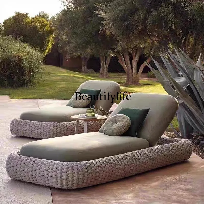 Outdoor bed leisure courtyard high-end braided lazy open-air bed and breakfast villa swimming pool beach lounge chair
Outdoor bed leisure courtyard high-end braided lazy open-air bed and breakfast villa swimming pool beach lounge chair