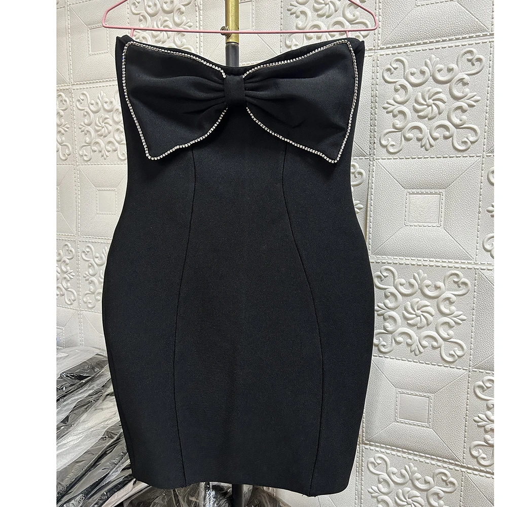 Women strapless Diamonds bow backless sexy mini short bandage dress ladies elegant sleeveless Party Celebrity Vestidos
Women strapless Diamonds bow backless sexy mini short bandage dress ladies elegant sleeveless Party Celebrity Vestidos