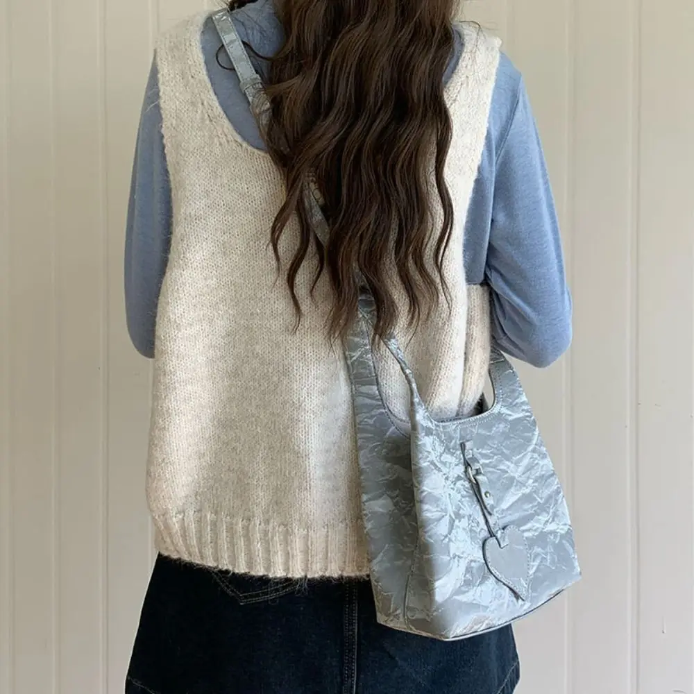 Fashion PU Leather Love Handbag Korean Style Casual Women Bucket Bag Elegant Leisure Shoulder Bag Outdoor
Fashion PU Leather Love Handbag Korean Style Casual Women Bucket Bag Elegant Leisure Shoulder Bag Outdoor