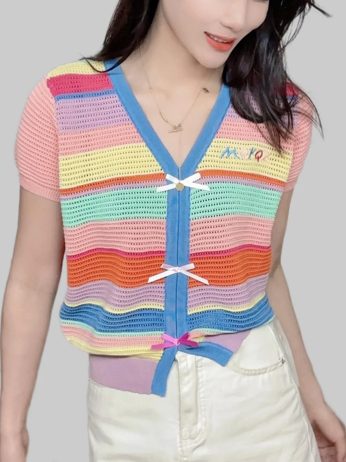 Women's Summer Colorful Striped Short Sleeve Sweater New Product Fashion Casual Hoodie Knitted Sweater Trendy Women's Top
Women's Summer Colorful Striped Short Sleeve Sweater New Product Fashion Casual Hoodie Knitted Sweater Trendy Women's Top