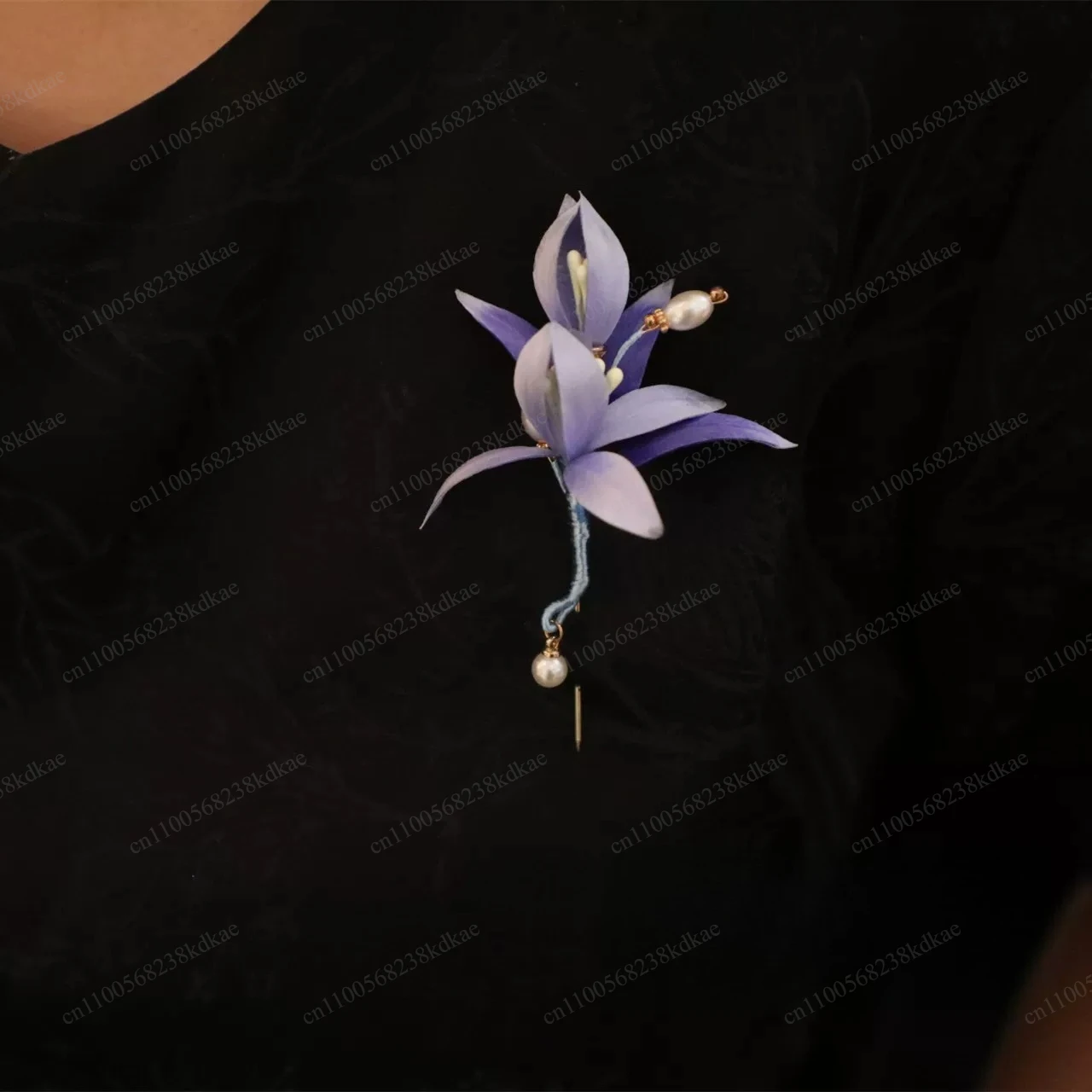 Intangible Cultural Heritage Velvet Flower Brooch, Elegant Chinese Orchid, Ancient Style Accessory
Intangible Cultural Heritage Velvet Flower Brooch, Elegant Chinese Orchid, Ancient Style Accessory