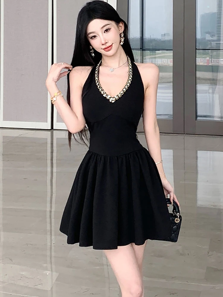 Summer Black Elegant Diamonds Neck-mounted Sexy Mini Dress Women Bodycon Kawaii Dress 2025 Korean Vintage Hepburn Fesitval Dress
Summer Black Elegant Diamonds Neck-mounted Sexy Mini Dress Women Bodycon Kawaii Dress 2025 Korean Vintage Hepburn Fesitval Dress