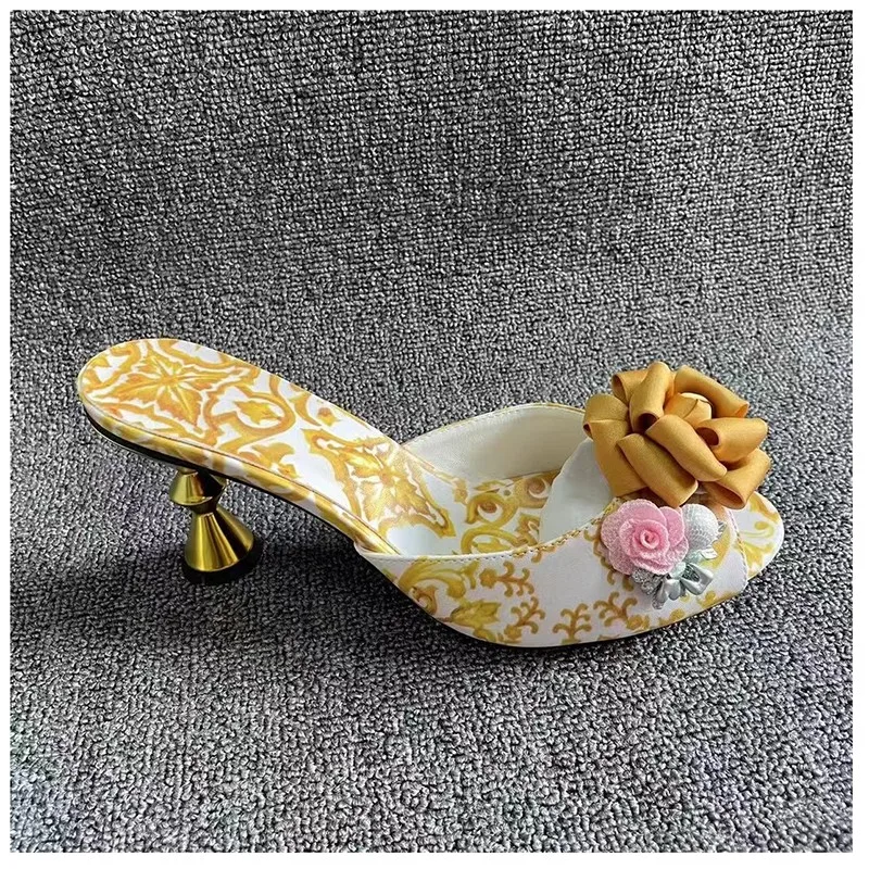 Rhinestone Flower Print Peep Toe Stiletto Slippers Woman Summer 2023 Bohemia 3D Printing Shaped Heel Sandals Fashion Pre-Sale
Rhinestone Flower Print Peep Toe Stiletto Slippers Woman Summer 2023 Bohemia 3D Printing Shaped Heel Sandals Fashion Pre-Sale