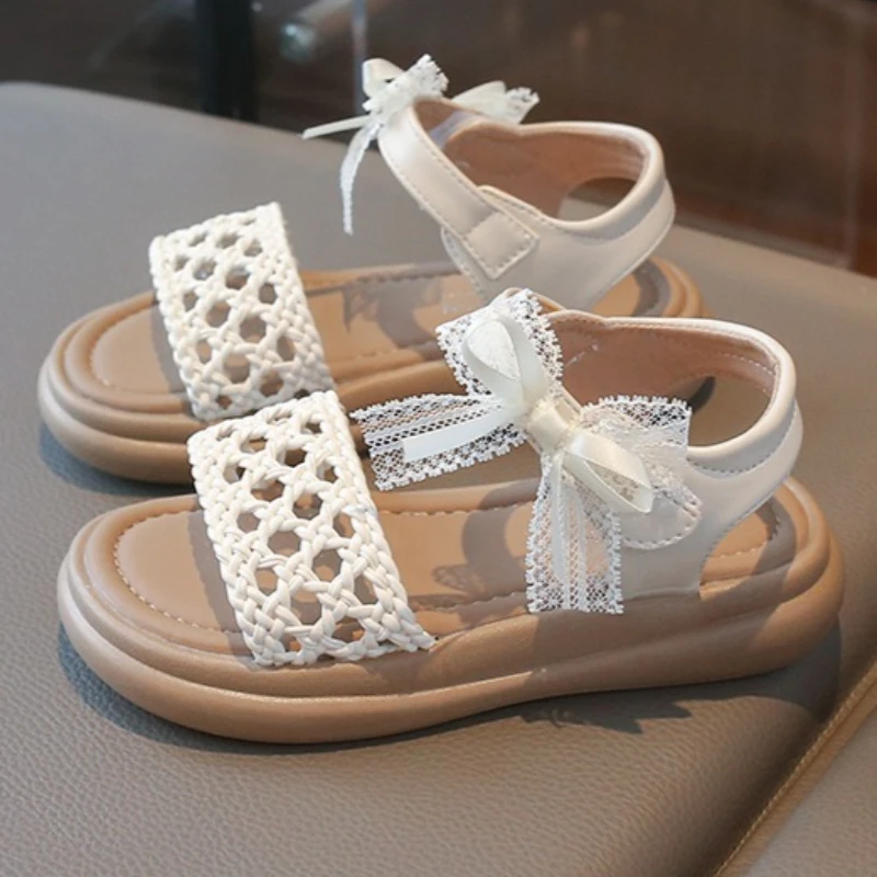 2026 Fashion Bowtie Design Girls Sandals Cute Hollow-out Beach Shoes Children's Summer Outdoor Cool Sandals Kids Non-slip Shoes
2026 Fashion Bowtie Design Girls Sandals Cute Hollow-out Beach Shoes Children's Summer Outdoor Cool Sandals Kids Non-slip Shoes