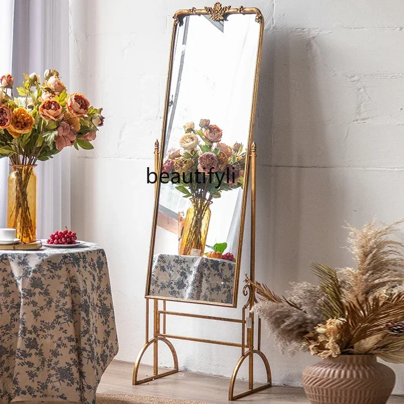European retro court style dressing mirror full body bedroom floor clothing store art old decorative fitting mirror
European retro court style dressing mirror full body bedroom floor clothing store art old decorative fitting mirror