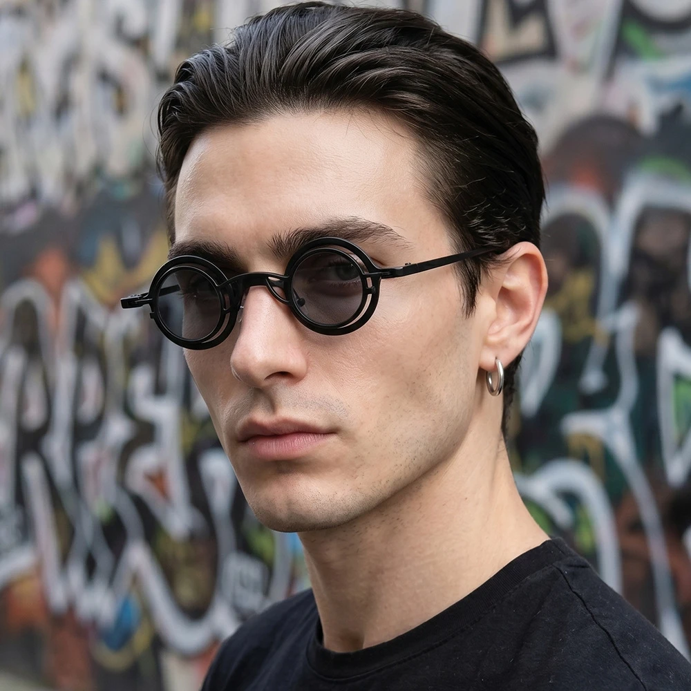 2026 Trendy Luxury Retro Steampunk Small Round Frame Polarized Sunglasses For Men Women UV400 Personality Street Outdoor Eyewear
2026 Trendy Luxury Retro Steampunk Small Round Frame Polarized Sunglasses For Men Women UV400 Personality Street Outdoor Eyewear