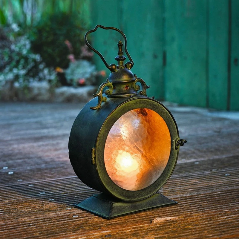Vintage Iron Glass European Wall Hanging Candle Holder Wedding Candlestick Hanging Lantern Home Wedding Decorative Candle
Vintage Iron Glass European Wall Hanging Candle Holder Wedding Candlestick Hanging Lantern Home Wedding Decorative Candle
