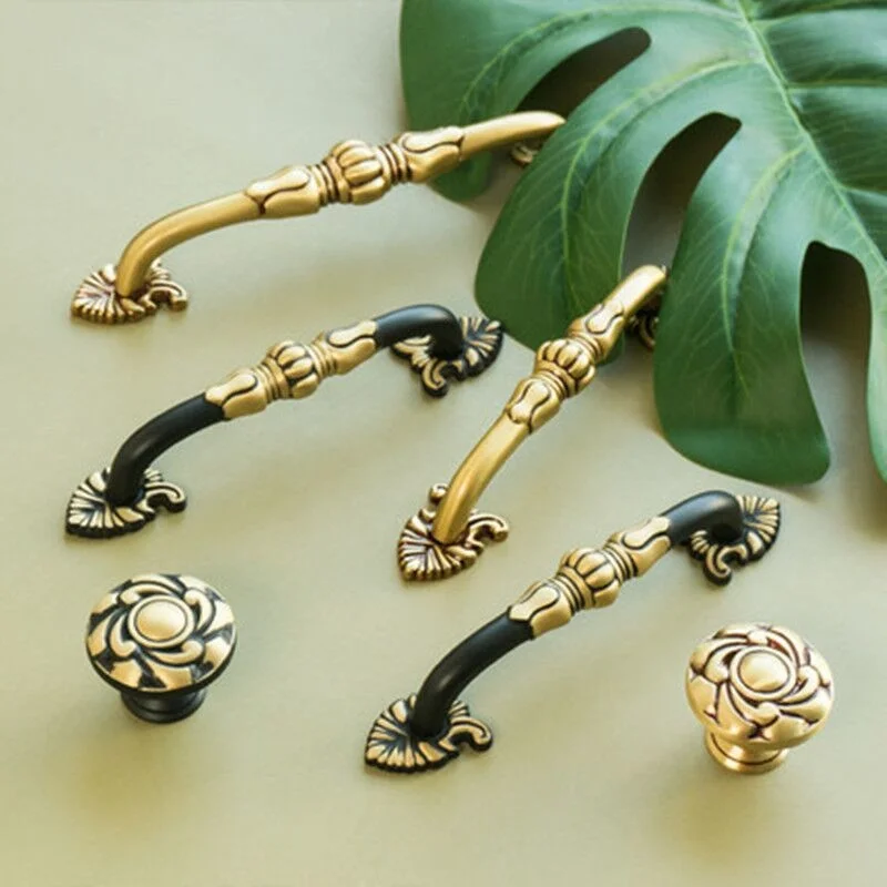 Brass Furniture Door Pull Cabinet Drawer Handle Kitchen Cupboard Wardrobe Gold Antique Luxury European Style Knob Hardware Home
Brass Furniture Door Pull Cabinet Drawer Handle Kitchen Cupboard Wardrobe Gold Antique Luxury European Style Knob Hardware Home