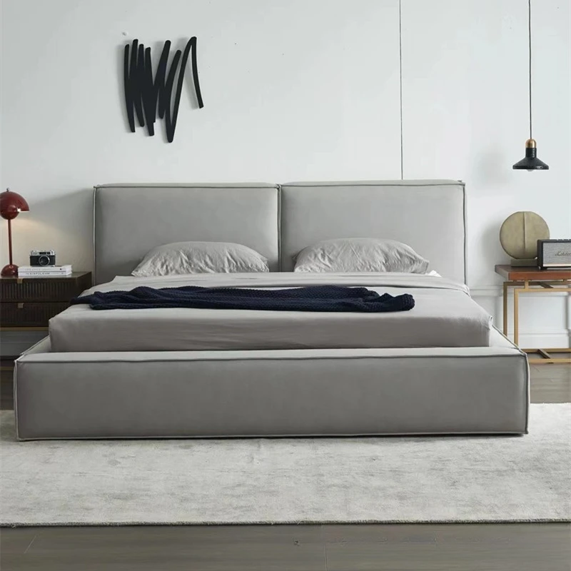 Italian minimalist square bedroom leather modern minimalist master bedroom double technology cloth bed flush edge
Italian minimalist square bedroom leather modern minimalist master bedroom double technology cloth bed flush edge