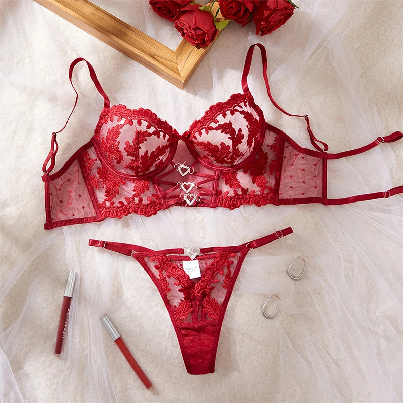 Sexy Female Lingerie Wine Red Lace Underwear Luxury Embroidery Lingerie Set Heart Rhinestone Erotic Lingerie Transparent Bra Set
Sexy Female Lingerie Wine Red Lace Underwear Luxury Embroidery Lingerie Set Heart Rhinestone Erotic Lingerie Transparent Bra Set