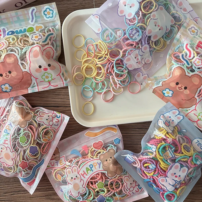 Детские резинки для хвоста, 200 шт., эластичные резинки для волос ярких цветов, без зацепок, гладкая поверхность, школьные принадлежности для рукоделия, подарок
Детские резинки для хвоста, 200 шт., эластичные резинки для волос ярких цветов, без зацепок, гладкая поверхность, школьные принадлежности для рукоделия, подарок